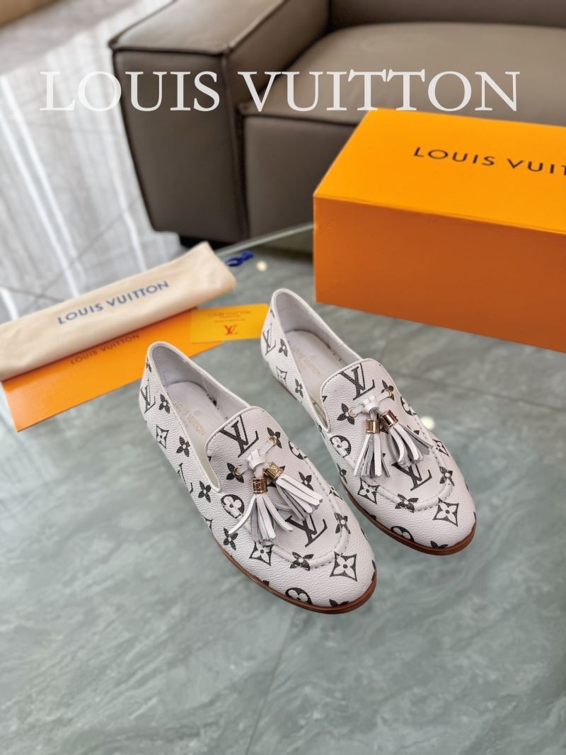 Louis Vuitton Low Shoes